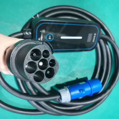 GBTポータブルEV充電器タイプ1/タイプ2 16A/32Aの電流調節可能な電気自動車