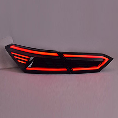 プラグ&amp;プレイ 設置 トヨタ 8代目 キャムリー 18-22 用の車用 LED テールランプ