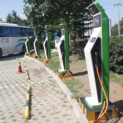 400Vac/三相交流入力接続の家庭用および商用EVカー充電ステーション