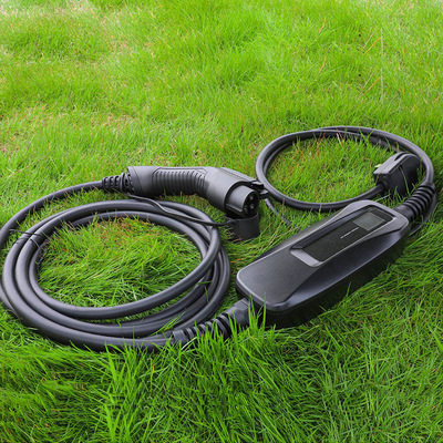 32A Type1/Type2 ニッサン LEAF 充電ケーブル用のポータブルEV充電箱 黒