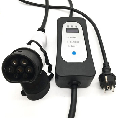 110V-240V AC Type 2 電動車 ポータブルEV充電器 電流調整可能なシュコプラグ
