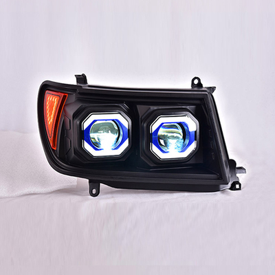 トヨタ・ランドクルーザー LC100用の改造されたLEDレンズ昼間ランニングライトヘッドライト組