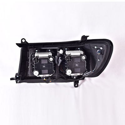 トヨタ・ランドクルーザー Lc100用の改装されたLEDヘッドライトのアップグレード