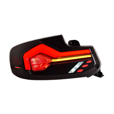 BMW 2 シリーズ F22 の LED バックライト スタイルと機能の完璧な組み合わせ