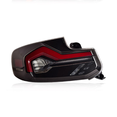 BMW 2 シリーズ F22 の LED バックライト スタイルと機能の完璧な組み合わせ